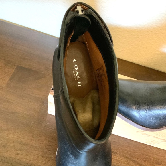 Coach Waldorf Booties Black Size 7 Ankle Boots Zipper Heels - Picture 15 of 16